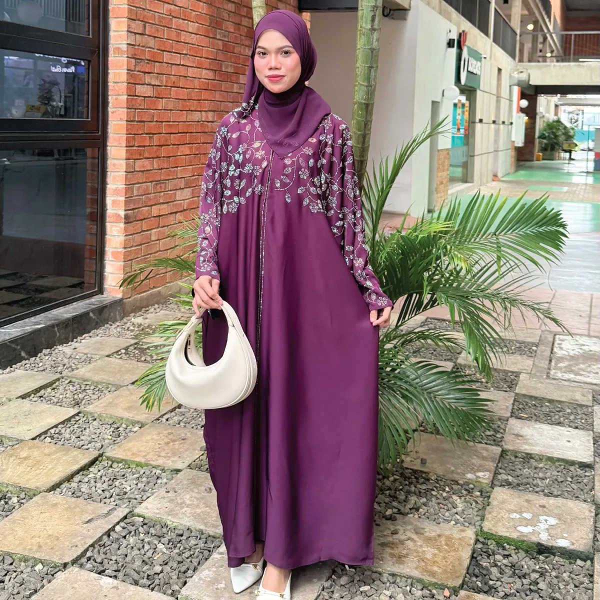 Abaya Najla