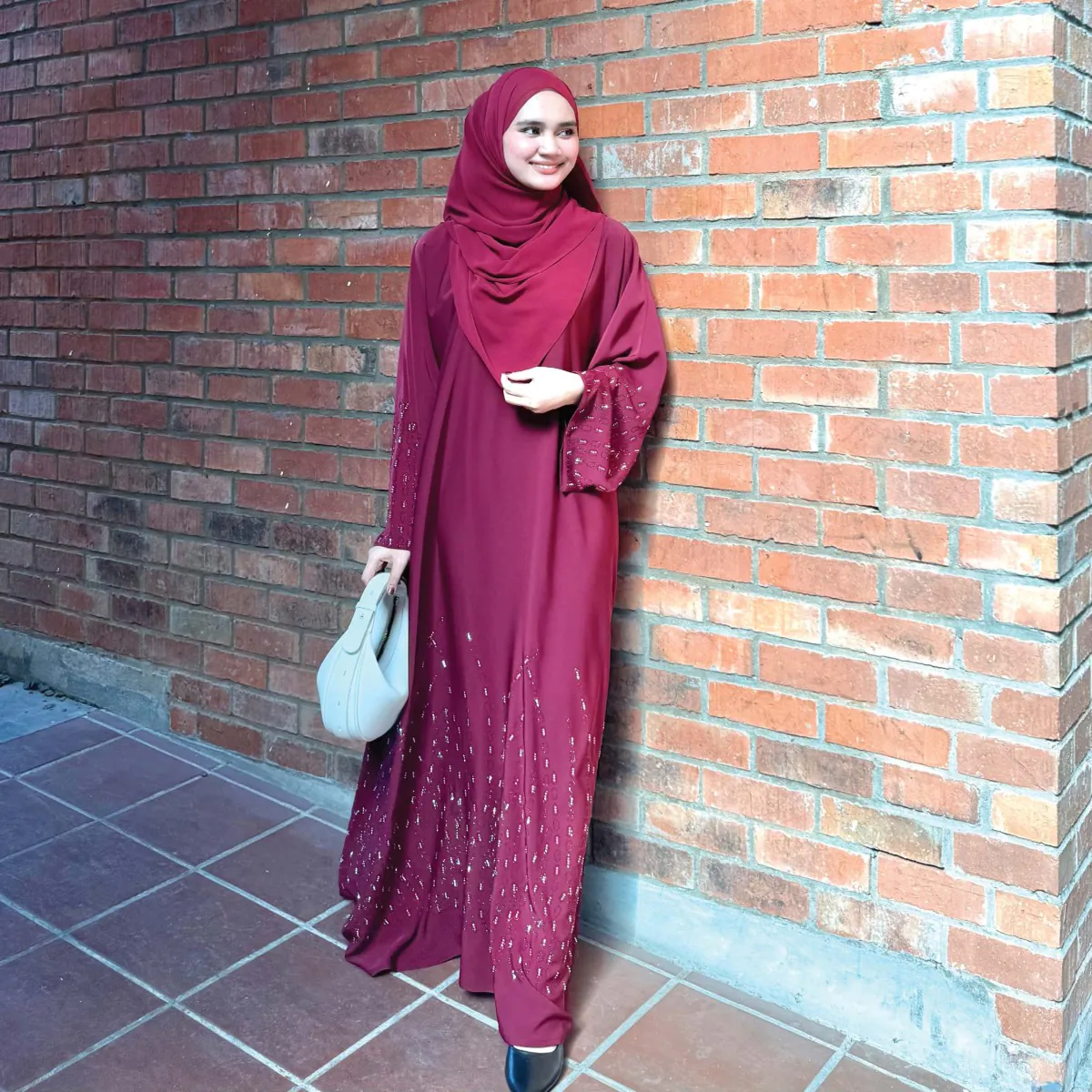 Abaya Yaara